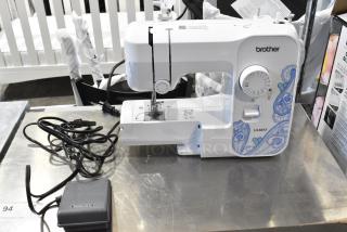 Brother LX3817 Sewing Machine w/ Pedal. 120 Volts, 1 Phase.