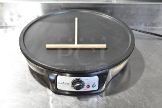 IN ORIGINAL BOX! Nutrichef PCRM15D Countertop Electric Crepe Maker. 120 Volts, 1 Phase.