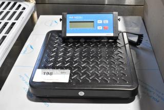 BRAND NEW SCRATCH AND DENT! AvaWeigh 334RS150T 150 lb. Digital Treaded Receiving Scale with Remote Display. Tested and Working!