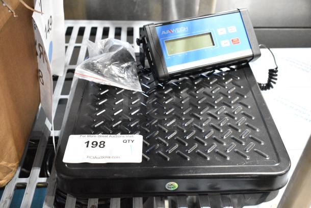 BRAND NEW SCRATCH AND DENT! AvaWeigh 334RS150T 150 lb. Digital Treaded Receiving Scale with Remote Display. Tested and Working! - Image 2 of 8
