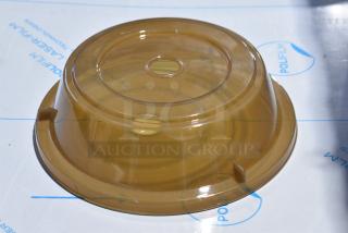 2 BRAND NEW SCRATCH AND DENT! GET CO-100-A Round Amber Polypropylene Plate Cover for 7 15/16" to 8 13/16" Plates. 2 Times Your Bid!