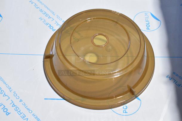 2 BRAND NEW SCRATCH AND DENT! GET CO-100-A Round Amber Polypropylene Plate Cover for 7 15/16" to 8 13/16" Plates. 2 Times Your Bid! - Image 6 of 7