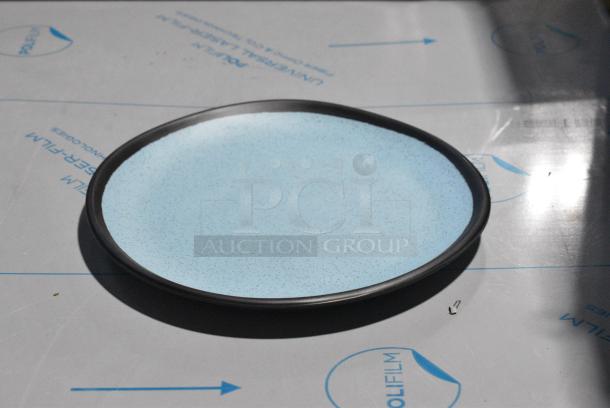2 BRAND NEW SCRATCH AND DENT! GET CS-90-GBL Pottery Market 9" Matte Speckled Grayish Blue Melamine Coupe Dinner Plate. 2 Times Your Bid! - Image 4 of 7