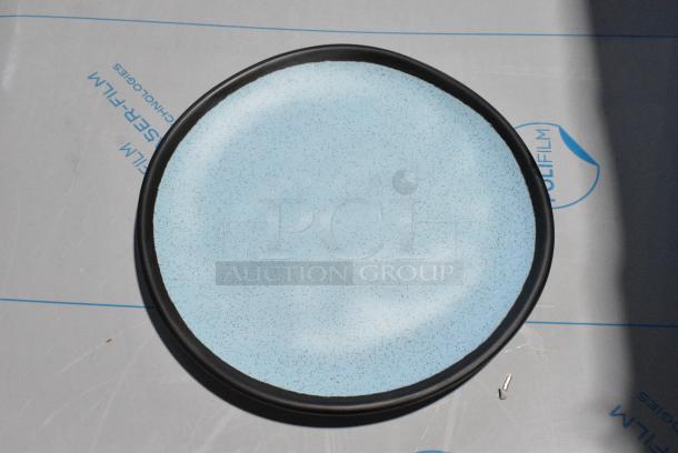 2 BRAND NEW SCRATCH AND DENT! GET CS-90-GBL Pottery Market 9" Matte Speckled Grayish Blue Melamine Coupe Dinner Plate. 2 Times Your Bid! - Image 5 of 7