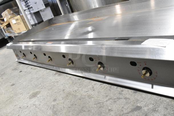 BRAND NEW SCRATCH AND DENT! 2024 Cooking Performance Group 351GTCPG72NL Stainless Steel 72" Natural Gas Countertop Griddle with Thermostatic Controls - 180,000 BTU. - Image 6 of 9