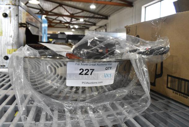 5 BRAND NEW SCRATCH AND DENT! Items Including Vollrath 47938 8 Qt. Stainless Steel Mixing Bowl, Vollrath Spatula, Oxo Spatula, Immersion Blender. 5 Times Your Bid! - Image 2 of 10