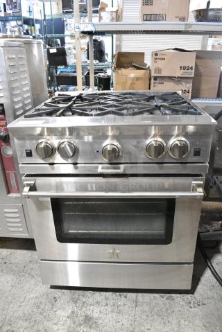 Stainless Steel Natural Gas Powered 4 Burner Range w/ Convection Oven.
