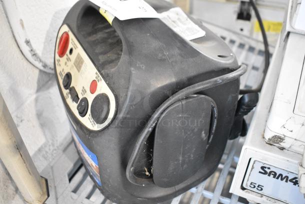 Peak Charger. - Image 3 of 7