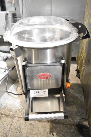 BRAND NEW SCRATCH AND DENT! 2023 Avantco 177PPC22 Stainless Steel Commercial 22 lb. Countertop Potato Peeler. 120 Volts, 1 Phase. Tested and Working!