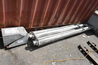 BRAND NEW SCRATCH AND DENT! Schwank P40R-A-N Stainless Steel Natural Gas Tube Heater - 40,000 BTU
