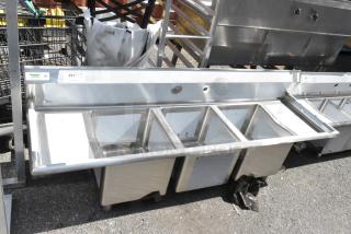 BRAND NEW SCRATCH AND DENT! Regency 600S31416212 Stainless Steel 3 Bay Sink w/ Dual Drain Boards. No Legs.