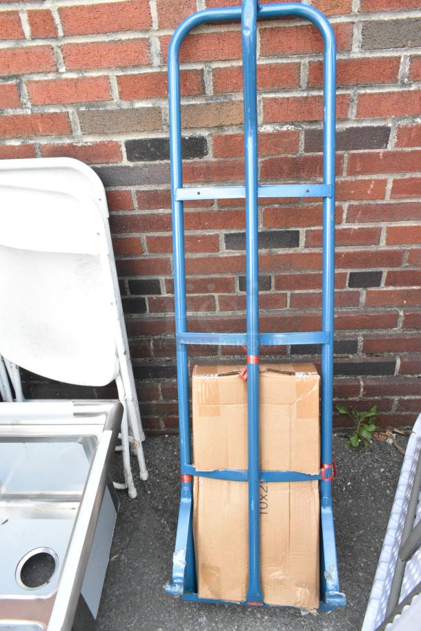 BRAND NEW SCRATCH AND DENT! Lavex 503HDTH600BL 600 lb. Blue Hand Truck With 10" Solid Rubber Wheels - Image 4 of 5