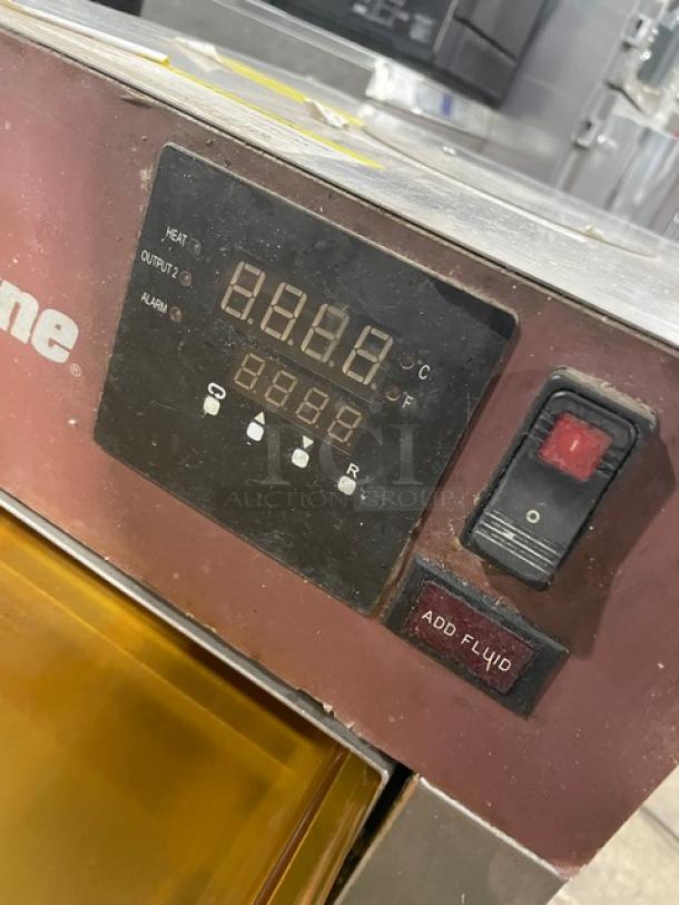 Thermodyne Commercial Stainless Steel Electric Powered Countertop Slow Cook/Hold Oven! With Ambered High Heat Food Containers! Model: 300NDNL SN: 4361! 120V 1 Phase! - Image 7 of 9