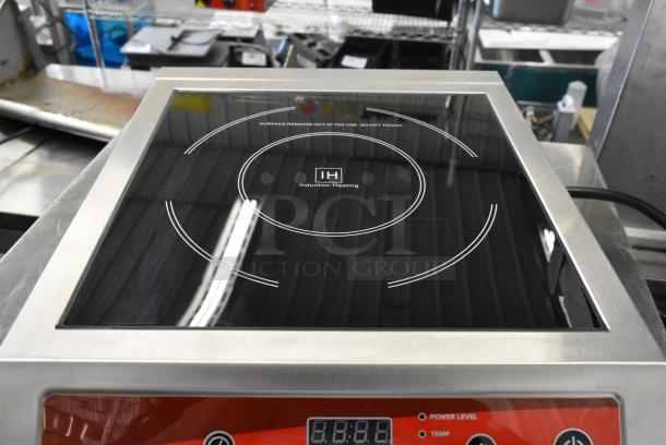 BRAND NEW SCRATCH AND DENT! 2024 Avantco 177IC3500 Countertop Induction Range / Cooker - 208-240 Volts, 1 Phase. - Image 5 of 7