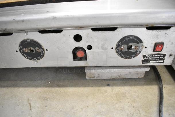 Vulcan Stainless Steel Commercial Countertop Natural Gas Powered Flat Top Griddle w/ Thermostatic Controls. - Image 3 of 7