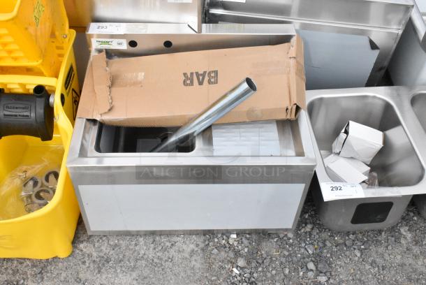 BRAND NEW SCRATCH AND DENT! Regency 600B1101412R 1 Bowl Underbar Sink with Drainboard - 24" x 18 3/4" - Right Drainboard - Image 2 of 6