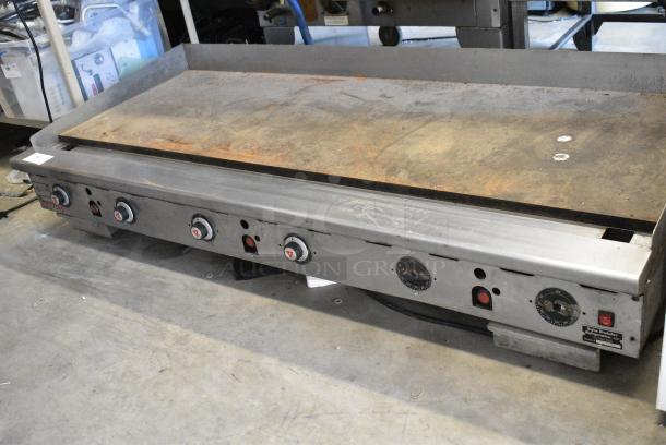 Vulcan Stainless Steel Commercial Countertop Natural Gas Powered Flat Top Griddle w/ Thermostatic Controls. - Image 7 of 7