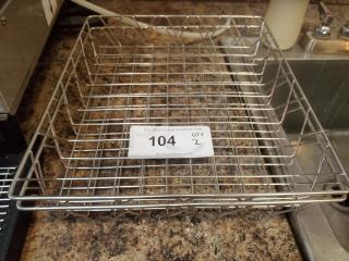 Lot of 2 Wire Baskets. (2xbid)