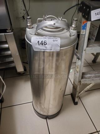 General Purpose Container. 5 Gallon Keg