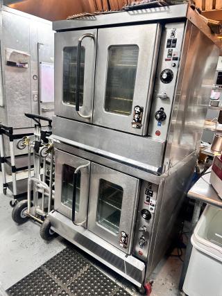 Awesome Condition Double-Stack Convection Oven – Montague – Natural Gas – Fully Tested & Working!