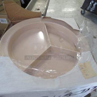 NEW Adcraft 3 Compartment Lunch Tray. 12XBID