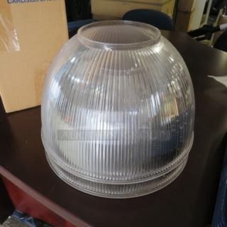 Clear Pol Globe. 2XBID