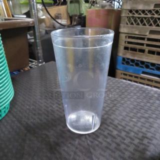 Carlisle 20oz Clear Tumbler. 10XBID