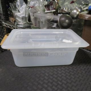 1/4 Size 4 Inch Deep Food Storage Container With Lid. 2XBID - Item #1181059