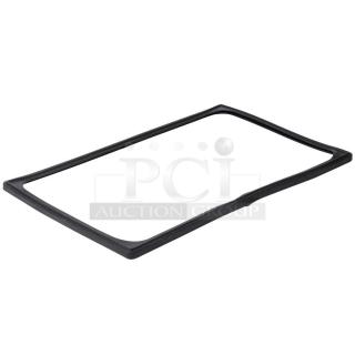 BRAND NEW! Vollrath Commercial Black Silicone Full-Size Hotel/Steamtable Pan Band! Model: N-0001B! 4X Your Bid!
