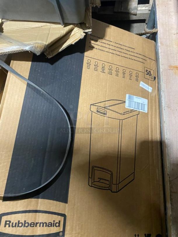 BRAND NEW! Rubbermaid Slim Jim Series Commercial Black Resin Rectangular End Step-On Style 13 Gal. Trash/Waste Bin! Model: 1883612! - Image 2 of 3