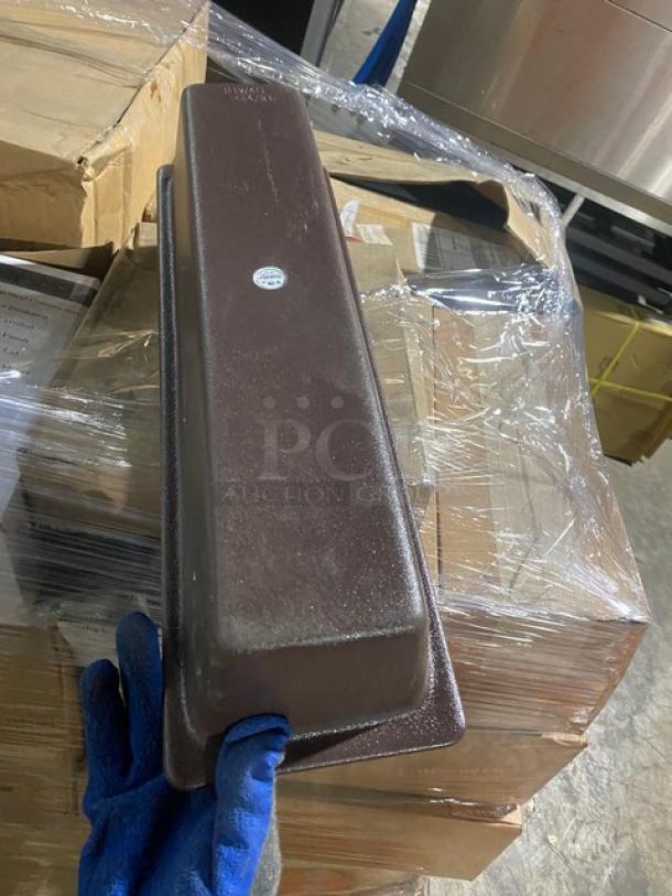BRAND NEW! Mixed Pallet!  CP Sec Cage Only! 4 Compartment Caddy! Model 08683232! Transparent 59x29x39cm Bowls!  Half Size Long Drop In Pans! Model 08666041! Flatware Retriever! Model 0786423181! Pasta Extruder Die 3mm! Model 10298758! Serving Spoons 7 7/8"! Model M35141! All Stainless Steel Half Size 8 Cup Egg Poacher! Model U17319! Large Bin! With 3 Formed Drawers! Model SBB33F-06! Large Pillow Pack! Model HBCP0037! Steel Vac Stainless Steel Vacuum Insulated Carafe!  Model 08579270! 40 X Your Bid! - Image 7 of 12