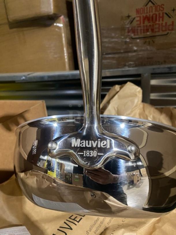 BRAND NEW! Mauviel 1830 Curved Splayed Saute Pan! Model 521228! - Image 10 of 12