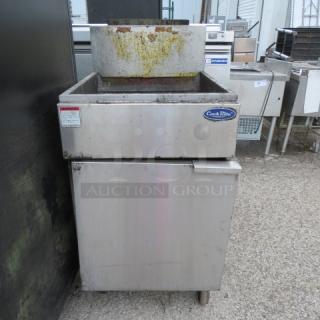 One Cook Rite Natural Gas Deep Fryer On Casters. Model #ATFS-75. 21X31X44