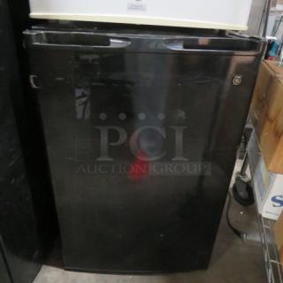 One GE Cooler With 3 Racks. Model# WMR04GAVABB. 115 Volt. 20X21X31