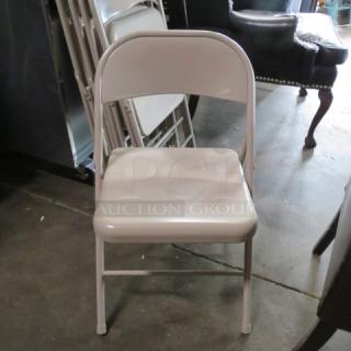 Metal Folding Chair. 5XBID