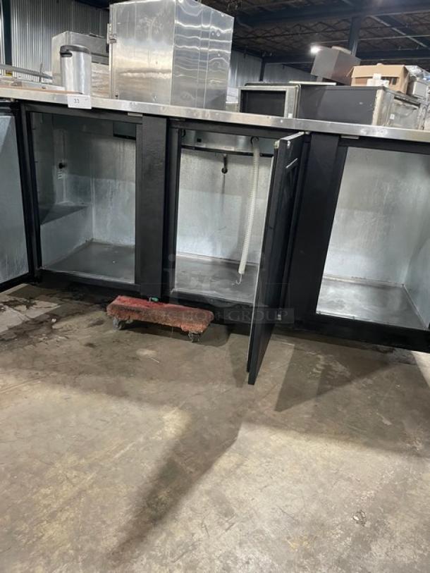 True Commercial Black 3 Door Refrigerated Kegerator! With Stainless Steel Worktop! Model: TDD-4 SN: 7296168! 115V 1 Phase! - Image 5 of 9