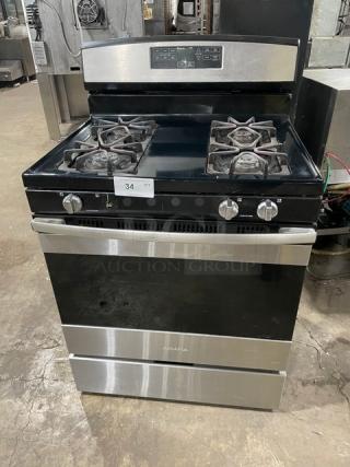 Amana Commercial Stainless Steel/Black Powder Coated Natural Gas Powered 4 Burner Range/Oven Combo! With Wire Oven Racks!