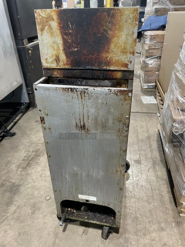 Frymaster Commercial Stainless Steel Natural Gas Powered Deep Fat Fryer! With Back Splash & Basket Hanger! With Frying Backets! Model: GF14SD SN: 2101FM0211! On Casters! - Image 4 of 9