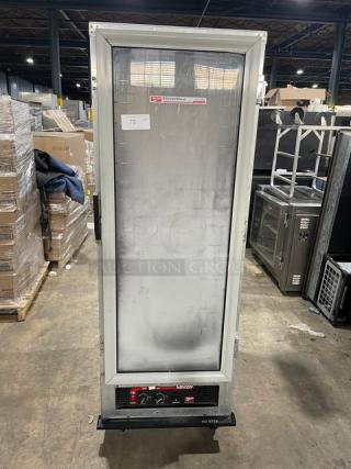 Metro Flavor View Series Commercial Mobile Insulated Heated Holding/Proofing Cabinet! With Built In Pan Holding Racks! Model: C175-C(1)N! On Casters!
