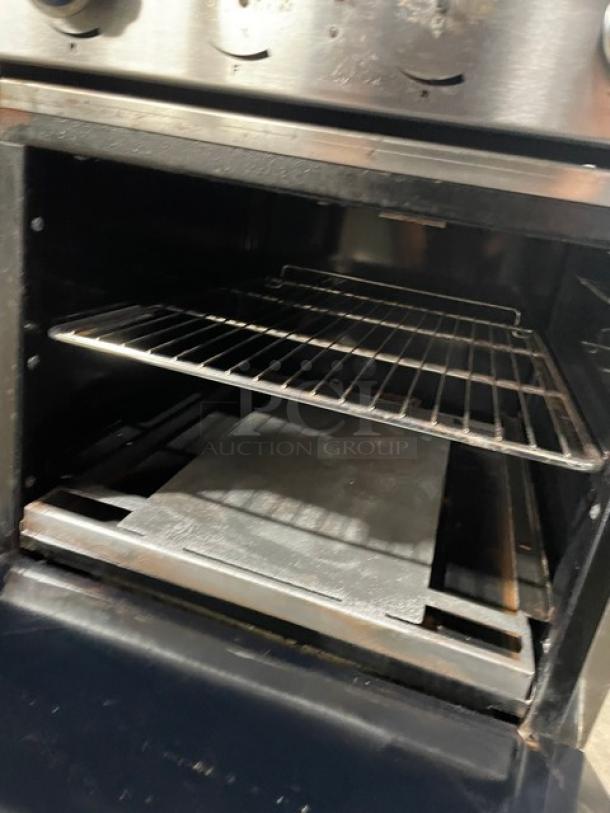 Imperial Commercial Stainless Steel Electric Powered 4 Burner Hot Plate Range/Oven Combo! With Back Splash & Overhead Salamander Shelf! With Wire Oven Rack! On Legs! - Image 7 of 9
