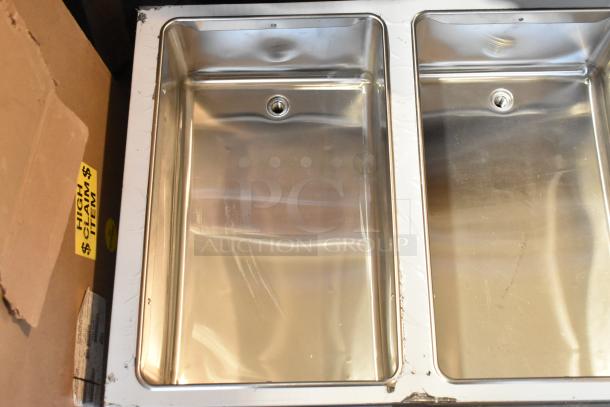 BRAND NEW SCRATCH AND DENT! 2025 ServIt 423EST3WSPB Three Pan Sealed Well Electric Steam Table with Partially Enclosed Base. 120 Volts, 1 Phase. Tested and Working! - Image 6 of 9