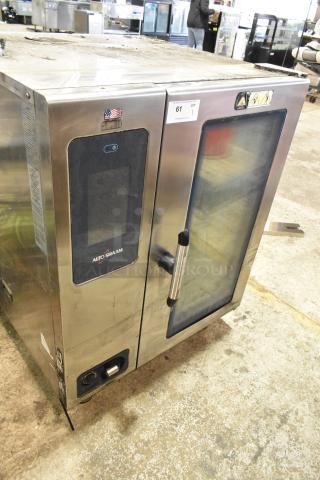 Alto Shaam CTP10-10E Stainless Steel Commercial Electric Powered Combi Convection Oven. 208-240 Volts, 3 Phase.