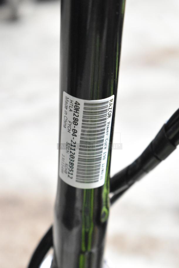 Razor 13111496 Power Core E90 Push Button Throttle Electric Scooter. - Image 6 of 6