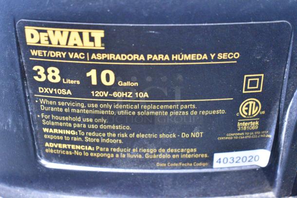 2 DeWalt DXV10SA Wet Dry Vac Vacuum Cleaner. 120 Volts, 1 Phase. 2 Times Your Bid! Tested and Working! - Image 6 of 9