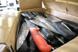 100 SHARPENED Stainless Steel Knives Including Chef Knife. 100 Times Your Bid!