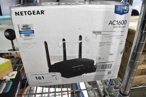 IN ORIGINAL BOX! Netgear AC1600 WiFi Router - Image 1 of 4