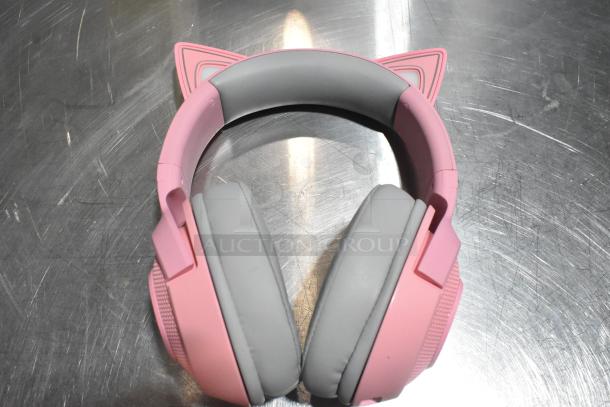 IN ORIGINAL BOX! Razer Kraken BT Bluetooth Headphones - Image 1 of 12