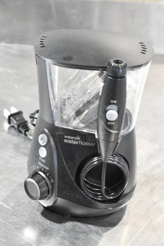 IN ORIGINAL BOX! Waterpik Hydropulseur Water Flosser.