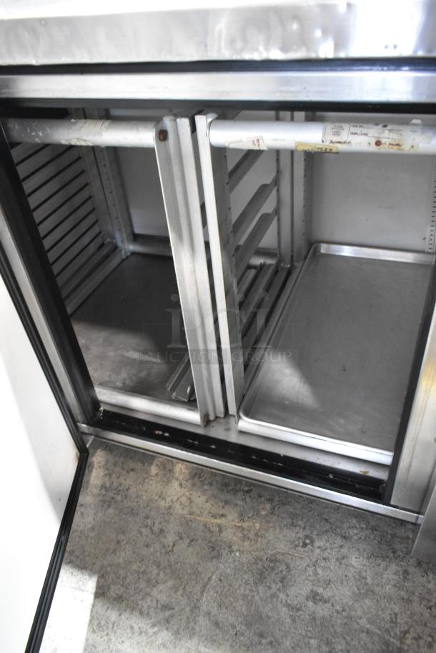 True TWT-119 Stainless Steel Commercial 4 Door Work Top Cooler on Commercial Casters. 115 Volts, 1 Phase. Tested and Working! - Image 6 of 10