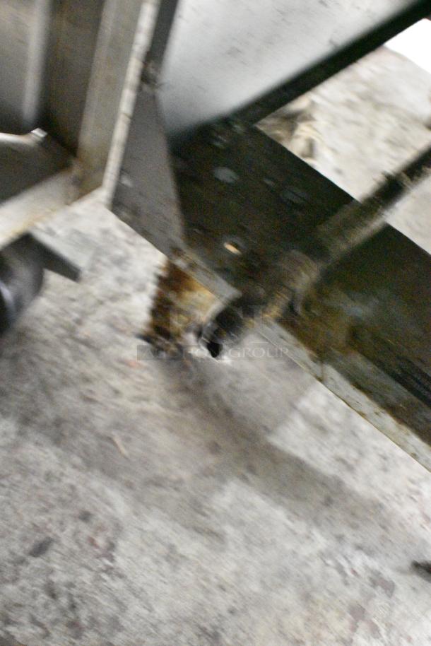 2021 Mainstreet 541FF40N Stainless Steel Commercial Floor Style Natural Gas Powered Deep Fat Fryer w/ 2 Metal Fry Baskets. 90,000 BTU. - Image 10 of 10